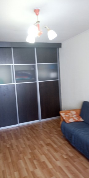 ул. Парниковая,10 в Березовском - berezovskij.yutvil.ru